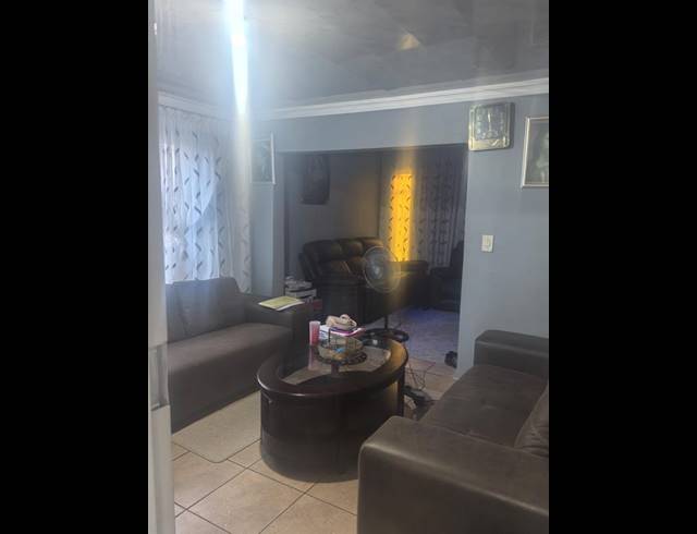 3 BEDROOM HOUSE FOR SALE IN SOSHANGUVE GG